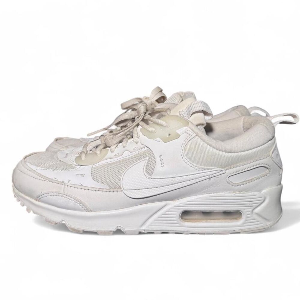 Nike Air Max 90 Futura Triple White Womens Size 8 Sneakers DM9922-101